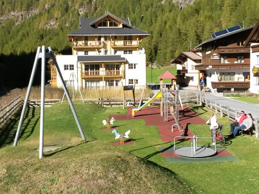 Haus Sonnschein Bed & Breakfast Solden Bagian luar foto