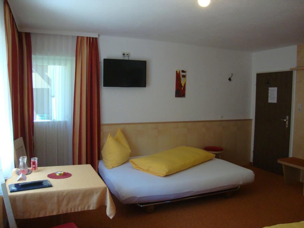 Haus Sonnschein Bed & Breakfast Solden Bagian luar foto