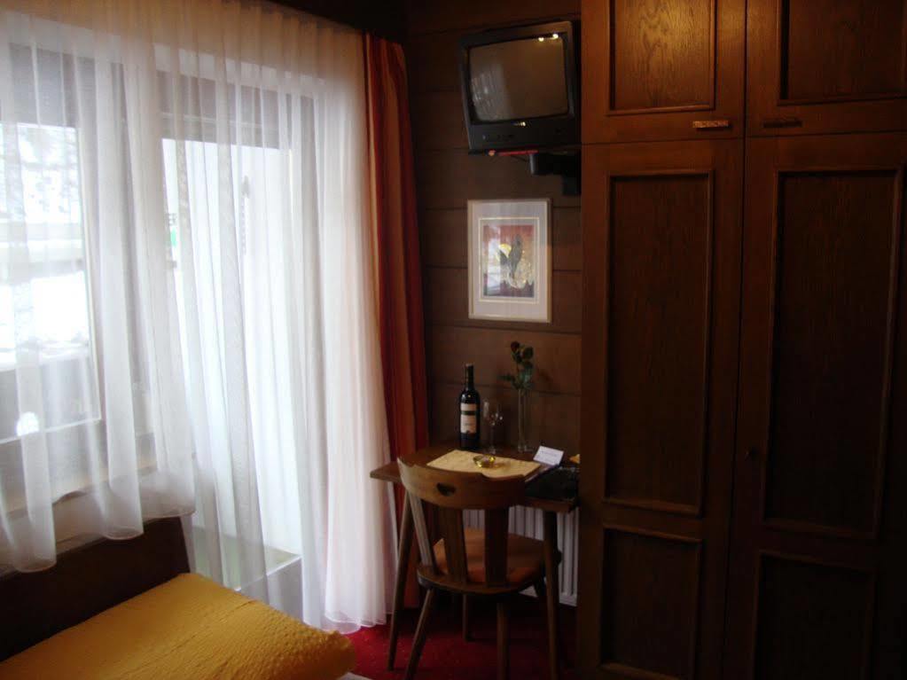 Haus Sonnschein Bed & Breakfast Solden Bagian luar foto